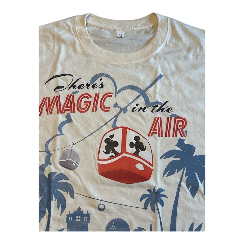 🐰 Disney Skyliner Mickey Minnie T-shirt Hollywood Studios EPCOT NWOT Medium M - Picture 3 of 6